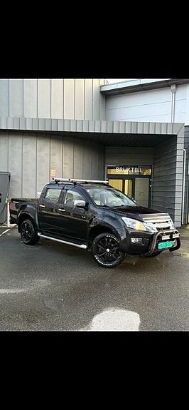 Isuzu D-max 3 of 8
