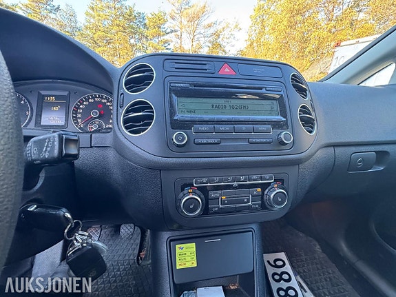 Volkswagen Golf Plus 13 of 30