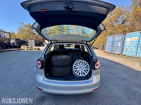 Volkswagen Golf Plus 18 of 30