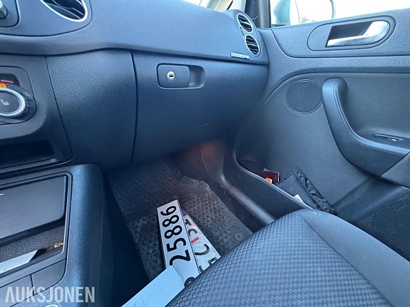 Volkswagen Golf Plus 15 of 30