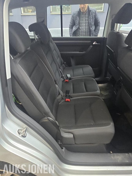 Volkswagen Touran 13 of 22