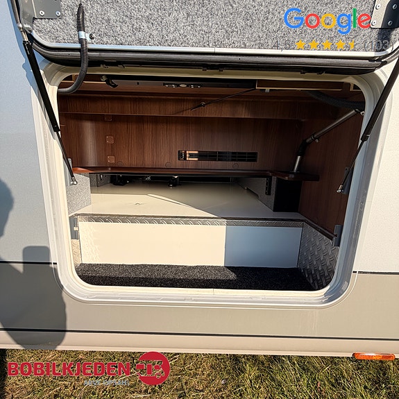 Carthago Chic S-Plus I 64 QB || Iveco | Alde | Hydr. labber | Toalettank | Bakhjulsdrift 21 of 30