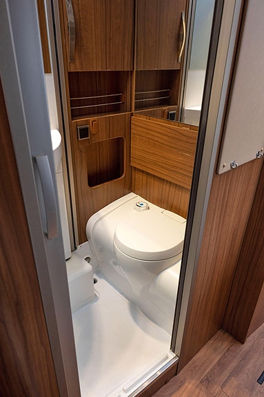 Hymer EXT 578 12 of 30