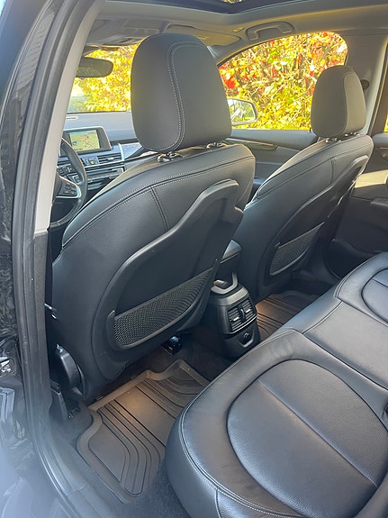 BMW 225xe 6 of 11