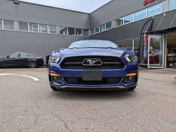 Ford Mustang 9 of 30