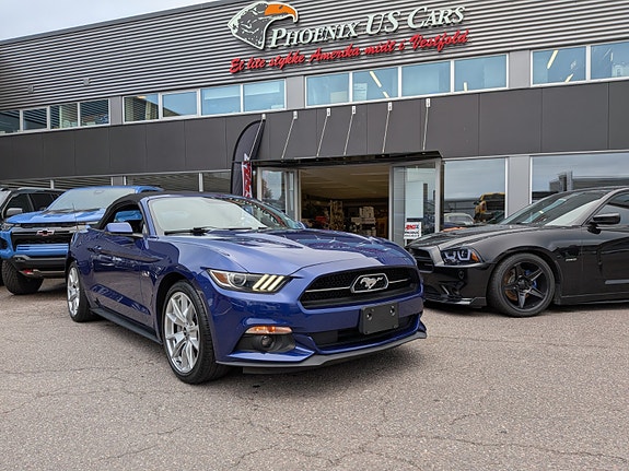 Ford Mustang 2 of 30