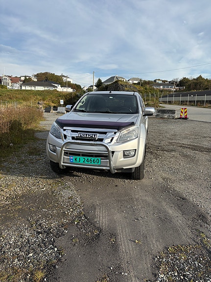 Isuzu D-max 4 of 16