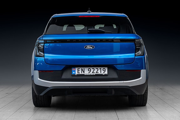Ford Explorer 8 of 30