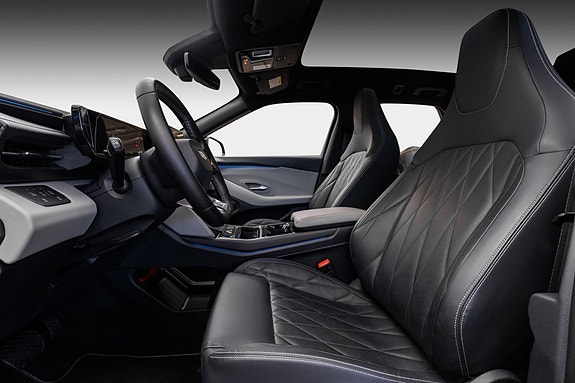 Ford Explorer 24 of 30