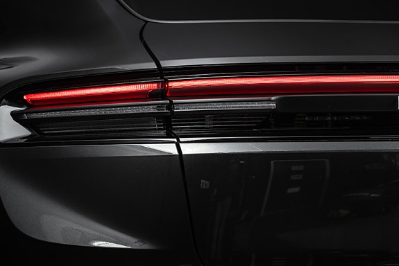 Porsche Macan 21 of 30