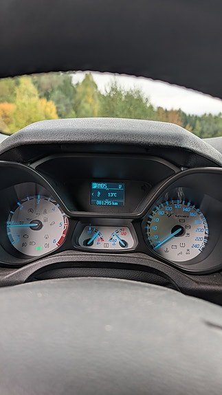 Ford Transit Connect 8 of 16