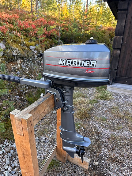 Mariner 4 hk, 2-takt m. lang stamme selges. 2 of 13