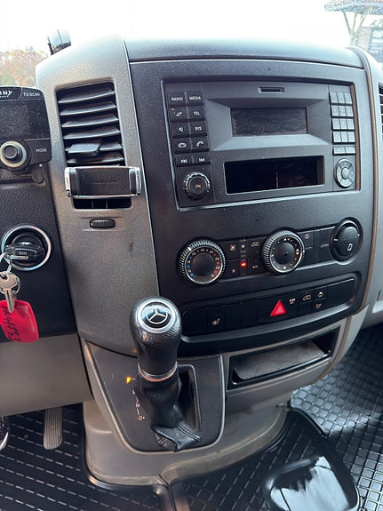 Mercedes-Benz Sprinter 316 11 of 15