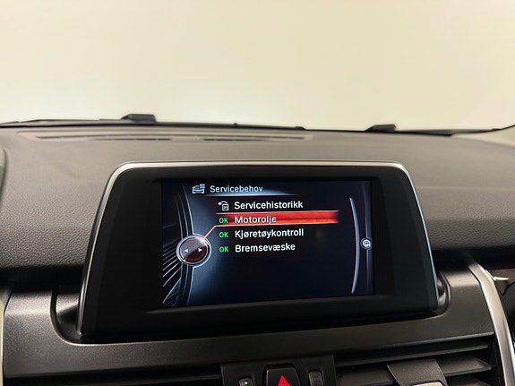 BMW 225xe 30 of 30