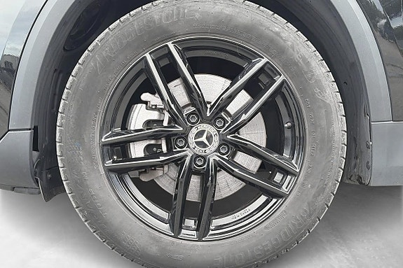 Mercedes-Benz EQA300 15 of 15