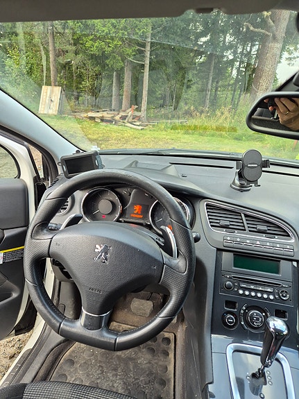 Peugeot 5008 6 of 12