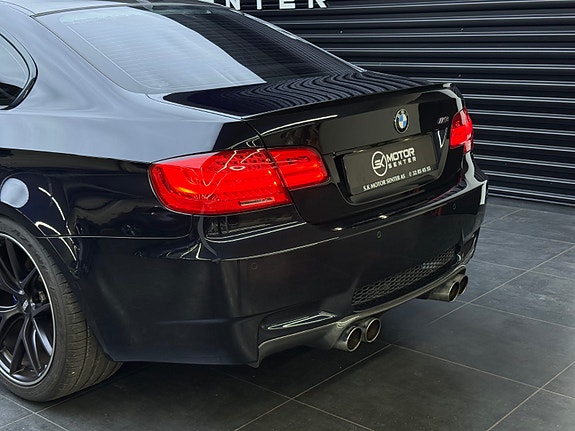 BMW M3 6 of 30