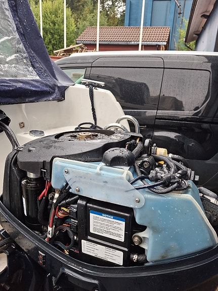 Evinrude 60 E-TEC. Selges som rep objekt 4 of 8