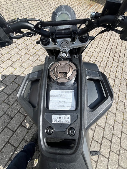 Husqvarna Svartpilen 125 4 of 25