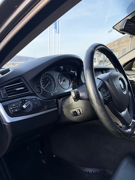 BMW 525d 23 of 30