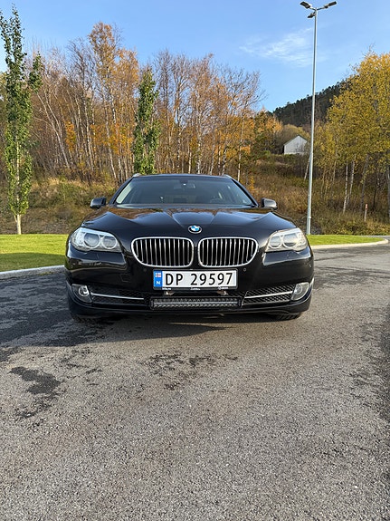 BMW 525d 3 of 30