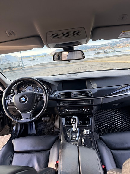 BMW 525d 8 of 30