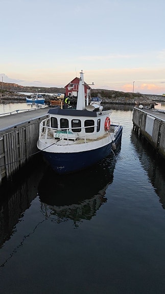 Nye bilder! Service båt selges, åpen for bud 16 of 30