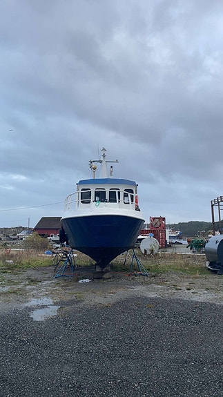 Nye bilder! Service båt selges, åpen for bud 30 of 30