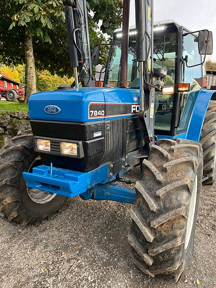Ford 7840 SLE 10 of 18