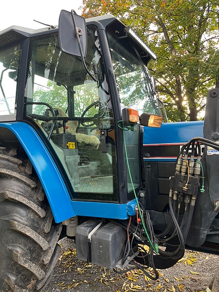 Ford 7840 SLE 17 of 18