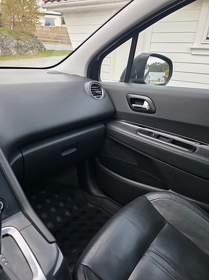Peugeot 5008 20 of 24