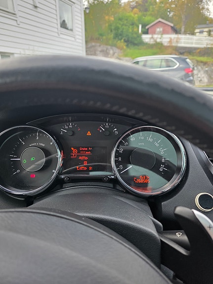 Peugeot 5008 22 of 24