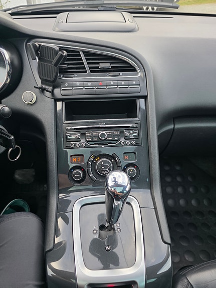 Peugeot 5008 19 of 24