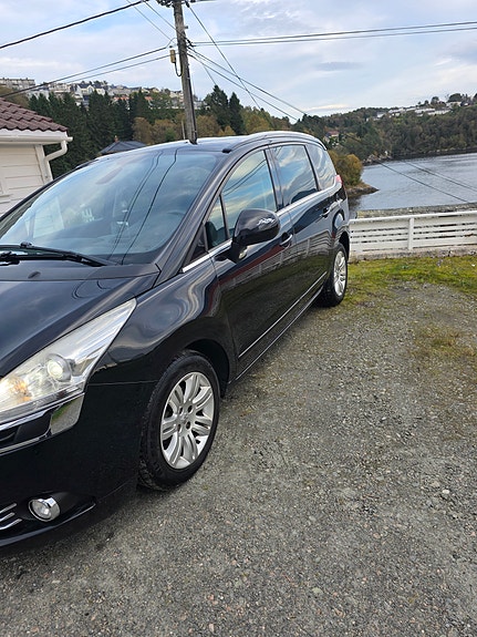 Peugeot 5008 6 of 24