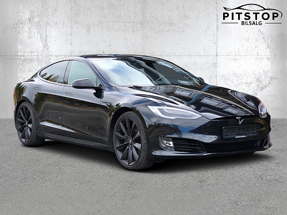 Tesla Model S 7 of 27
