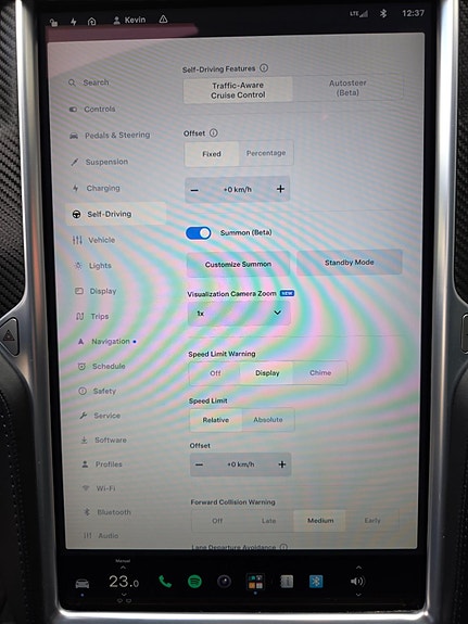 Tesla Model S 21 of 27