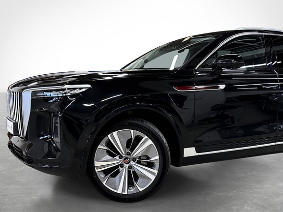 Hongqi E-HS9 3 of 30
