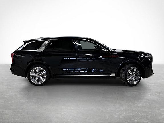 Hongqi E-HS9 6 of 30