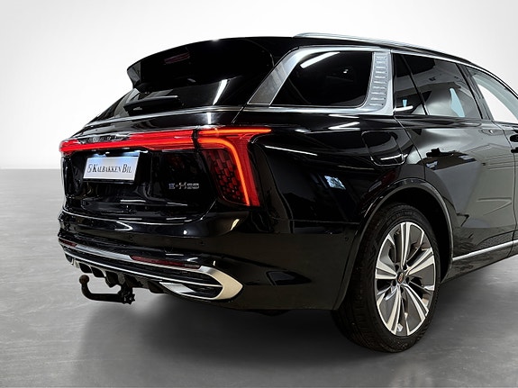 Hongqi E-HS9 9 of 30