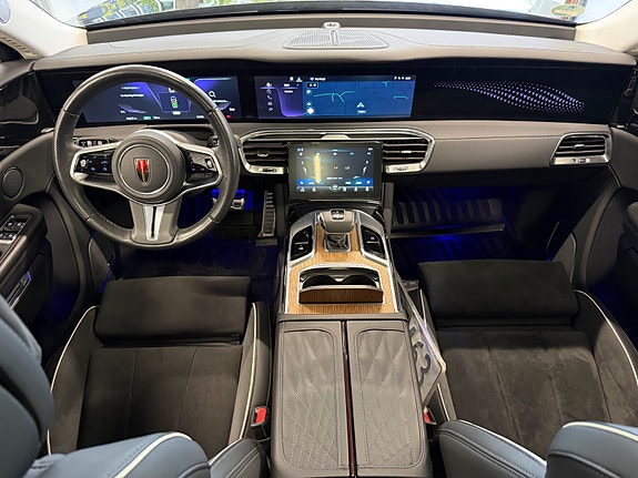 Hongqi E-HS9 29 of 30