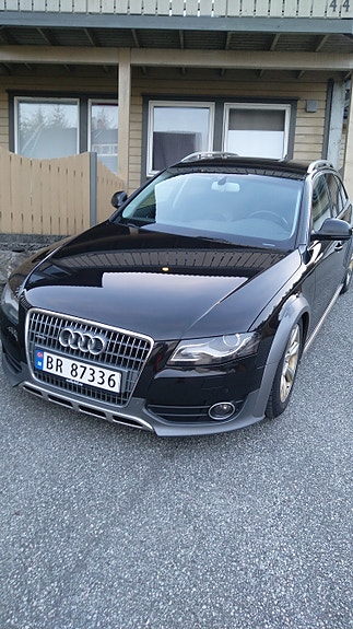 Audi A4 allroad 4 of 5