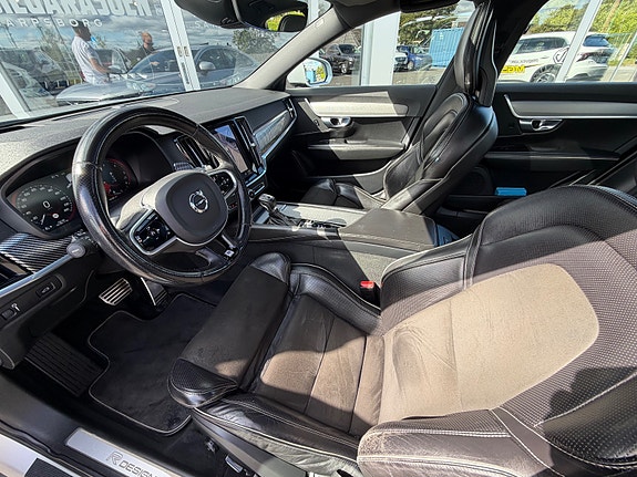 Volvo S90 15 of 21