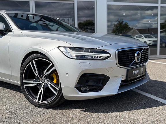 Volvo S90 4 of 21