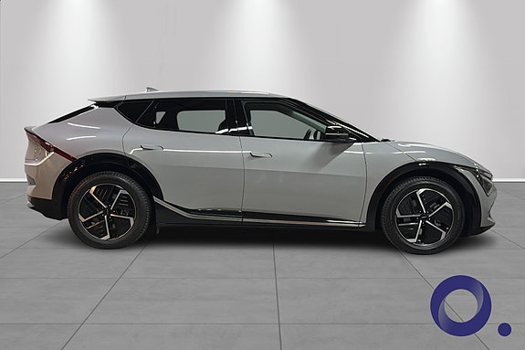 Kia EV6 8 of 28