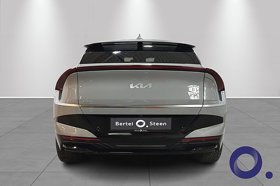 Kia EV6 4 of 28