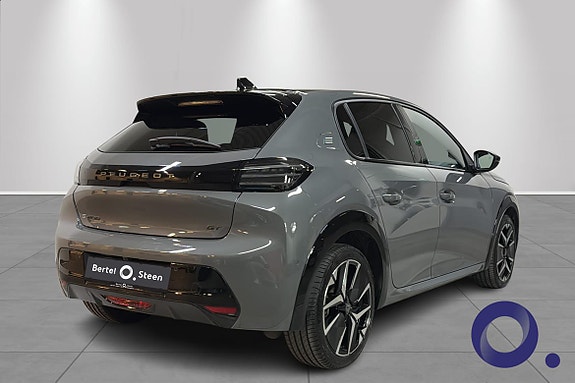 Peugeot e-208 6 of 27