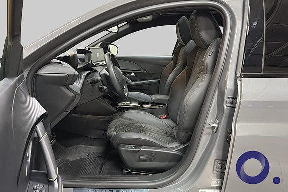 Peugeot e-208 10 of 27