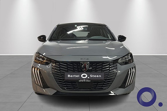 Peugeot e-208 9 of 27