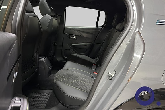 Peugeot e-208 11 of 27
