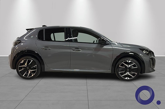 Peugeot e-208 7 of 27